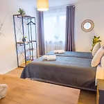 Immostay G#3 Zentrales Mit Balkonblick Апартаменти *