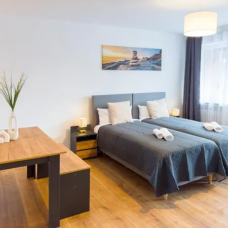 Immostay G#3 Zentrales Mit Balkonblick *