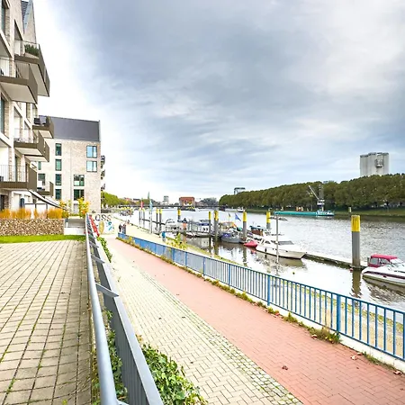 Immostay G#3 Zentrales Mit Balkonblick * Bremen