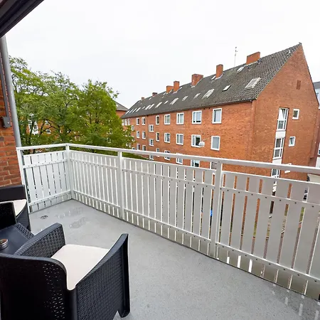 Immostay G#3 Zentrales Mit Balkonblick *