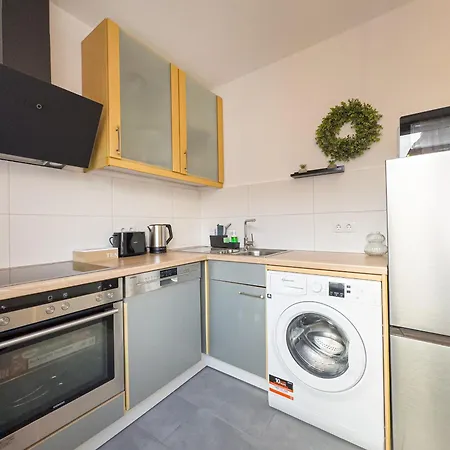 Immostay G#3 Zentrales Mit Balkonblick