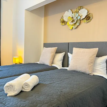 Immostay G#3 Zentrales Mit Balkonblick Апартаменти
