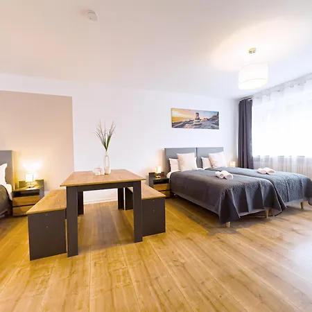 Апартаменти Immostay G#3 Zentrales Mit Balkonblick Бремен