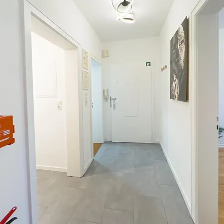 Immostay G#3 Zentrales Mit Balkonblick *